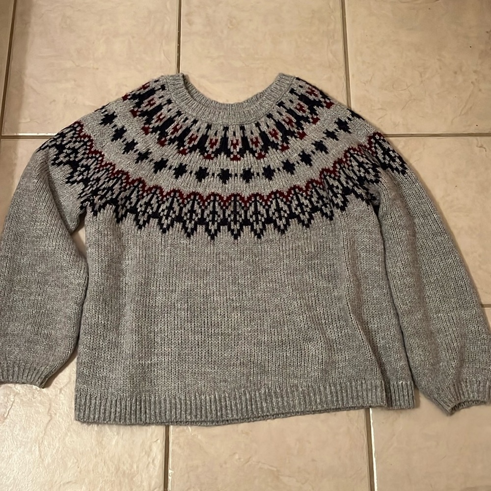 Old navy gray sweater